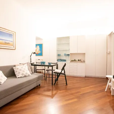 I Host - Bazzini 9 *