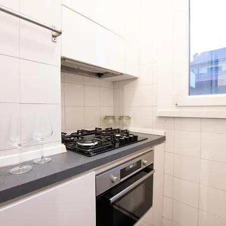 Apartment I Host - Bazzini 9